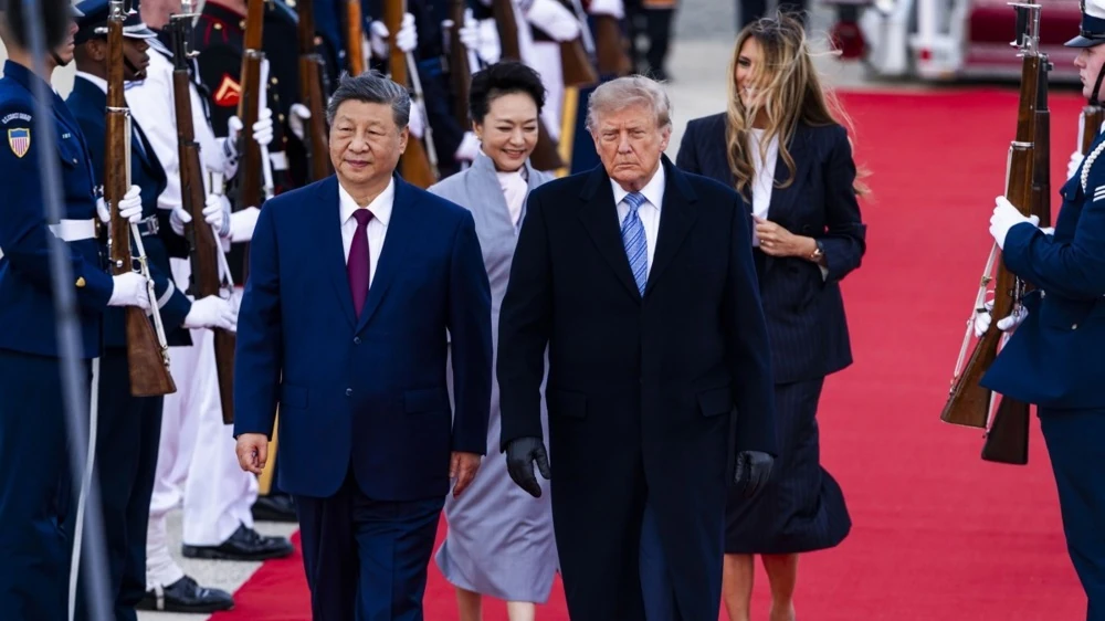 Зустріч Трампа із Сі Цзіньпіном на Andrews: чому церемонія стосується кожного читача