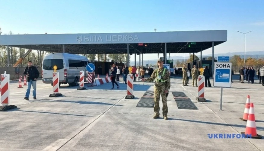 Третій перехід з Румунією: що змінилось на Закарпатті після запуску КПП